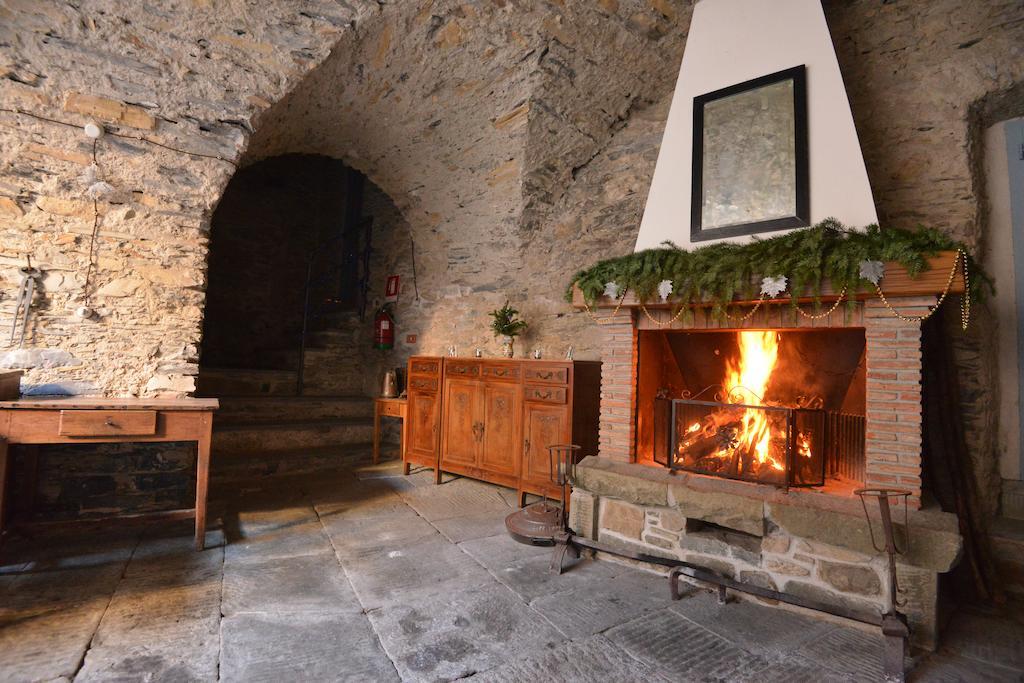 Agriturismo Casa Turchetti Comano Kültér fotó